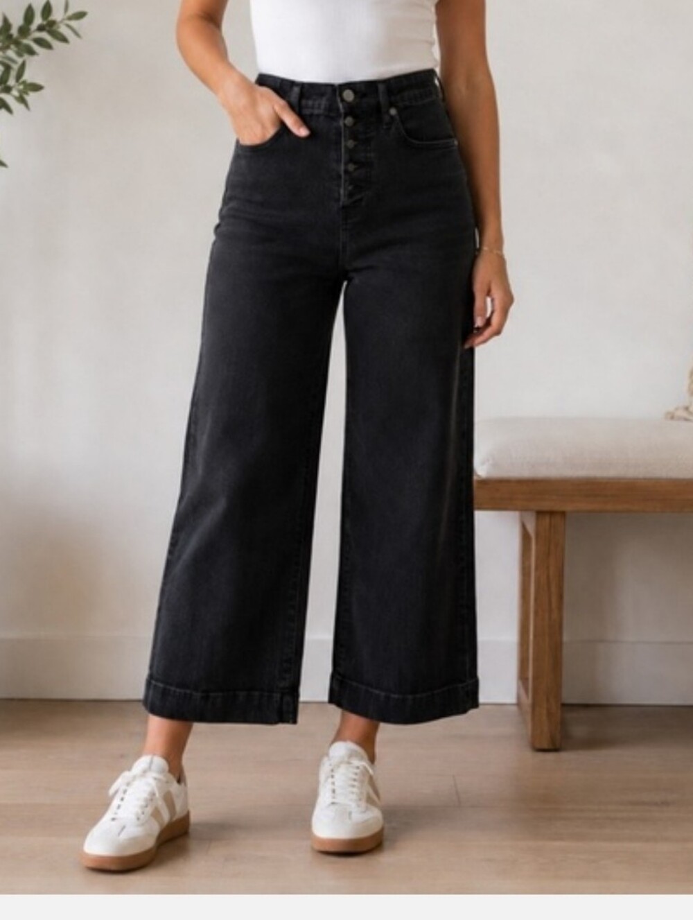 Banana Republic Premium Denim High-Rise Wide Leg Crop Jeans Womens Size 27 Black